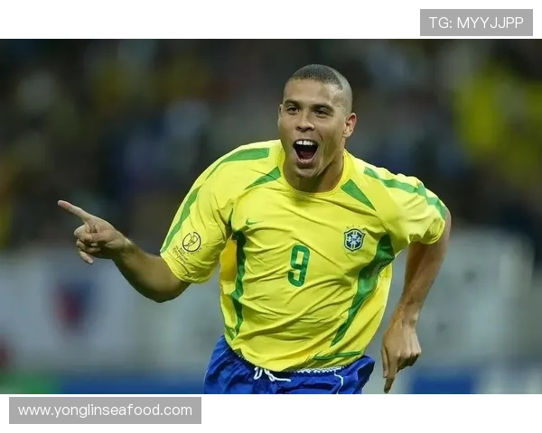 足球明星搞笑自白视频揭秘他们场外的趣事与搞笑瞬间大曝光 足球明星搞笑自白视频揭秘他们场外的趣事与搞笑瞬间大曝光