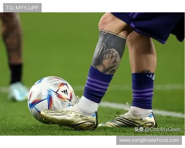 将足球明星的传奇瞬间化为纹身艺术的独特表达